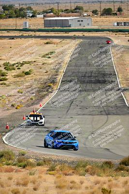 media/Oct-18-2025-Extreme Speed (Sat) [[d6d7e1fef1]]/Red-Green/